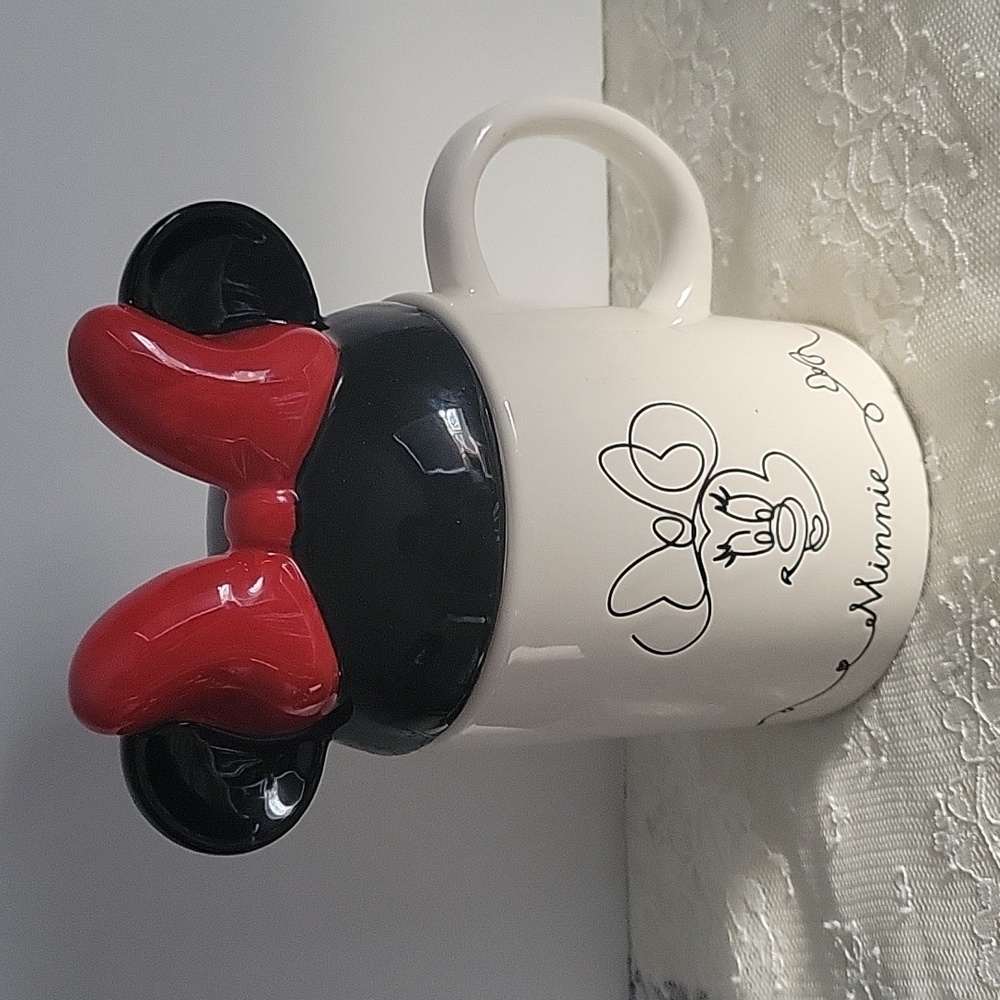 Disney mug NEW